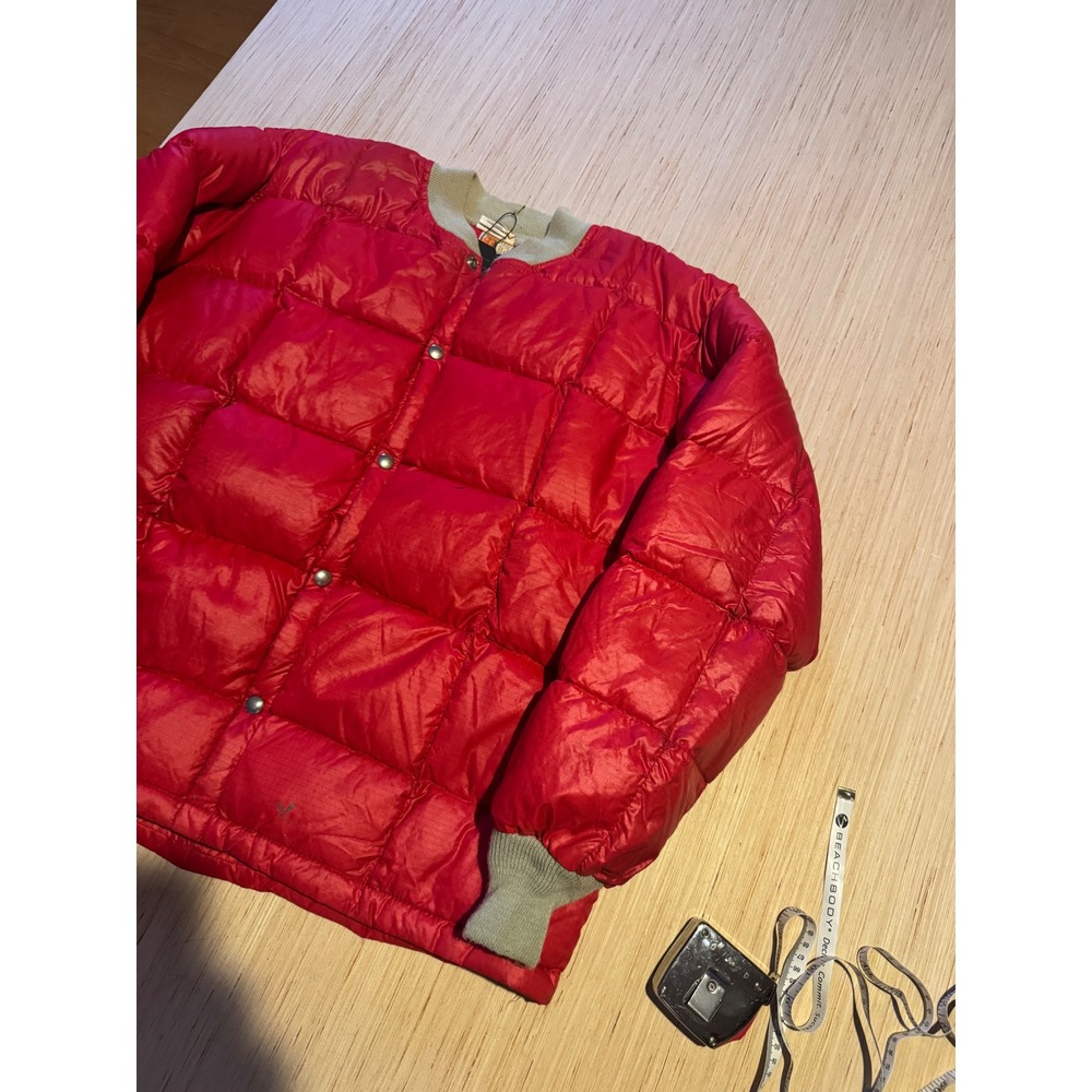 Vintage Comfy Goose Down Jacket Mens XL Red Ripstop Puffer Snap Front Seattle 47